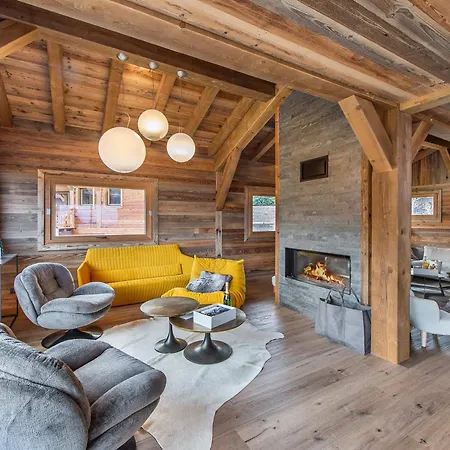 Chalet Neuf Avec Sauna, Garage, Terrasse Et Services Inclus A - Fr-1-569-69 Combloux